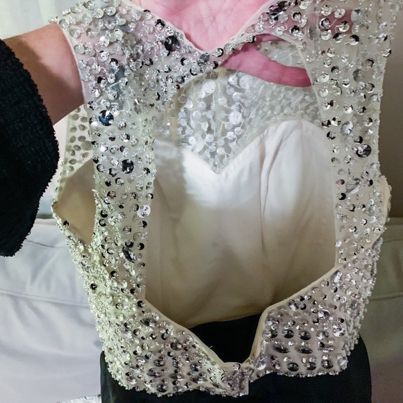 Party Dress - Picture 6 of 6